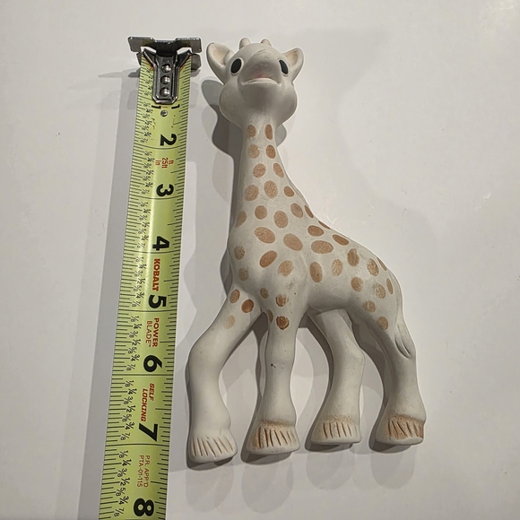 Sophie Adorable Giraffe Teether Toy - Picture 5 of 7